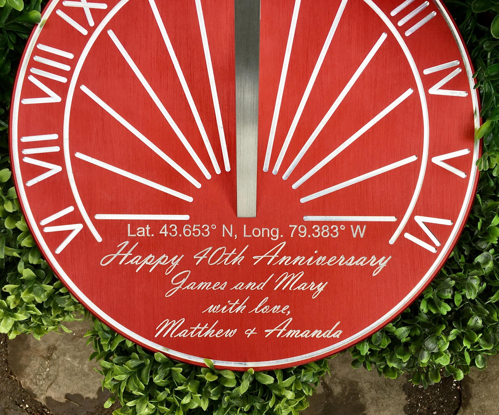 40th wedding anniversary gift ideas for couples sundial in garden with custom engraved text, celebrating ruby wedding. 