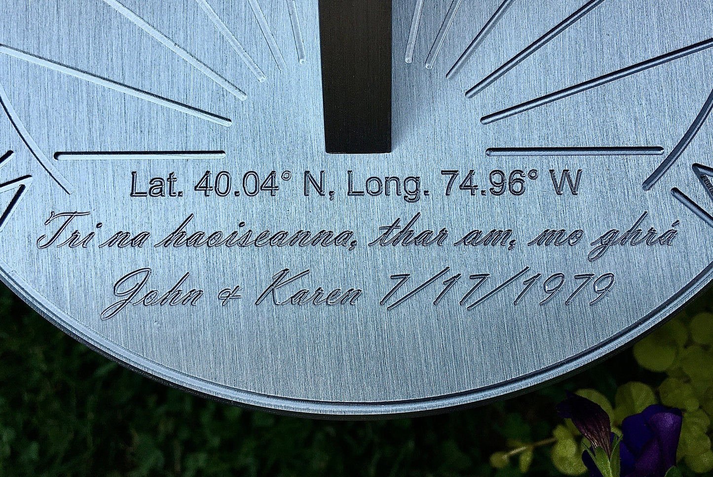 40th wedding anniversary gift ideas for couples sundial in garden with custom engraved text, celebrating ruby wedding. 